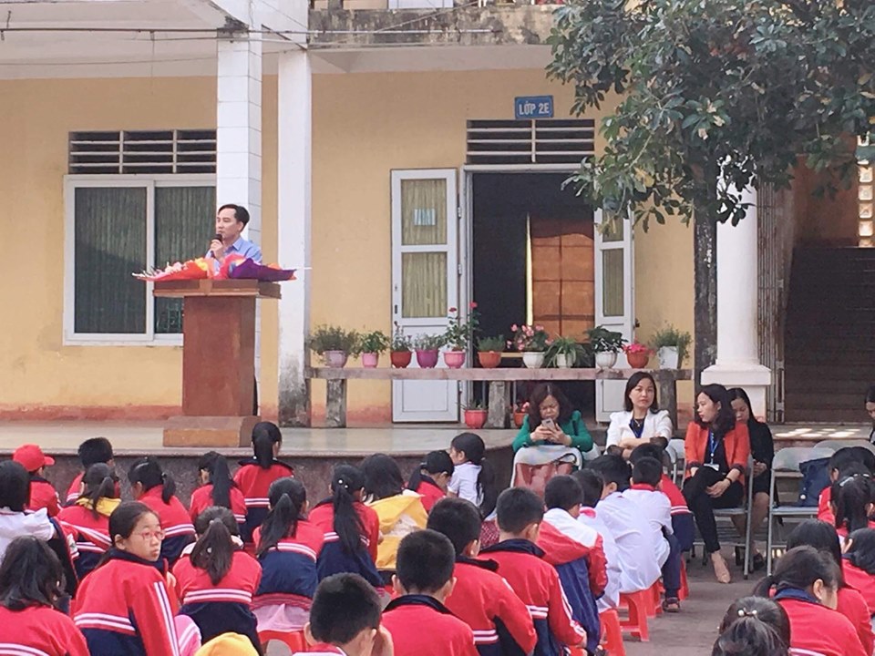 Trường Tiểu học Sông Trí tổ chức các hoạt động chào mừng ngày Ngày thành lập Quân đội nhân dân Việt Nam 22/12.